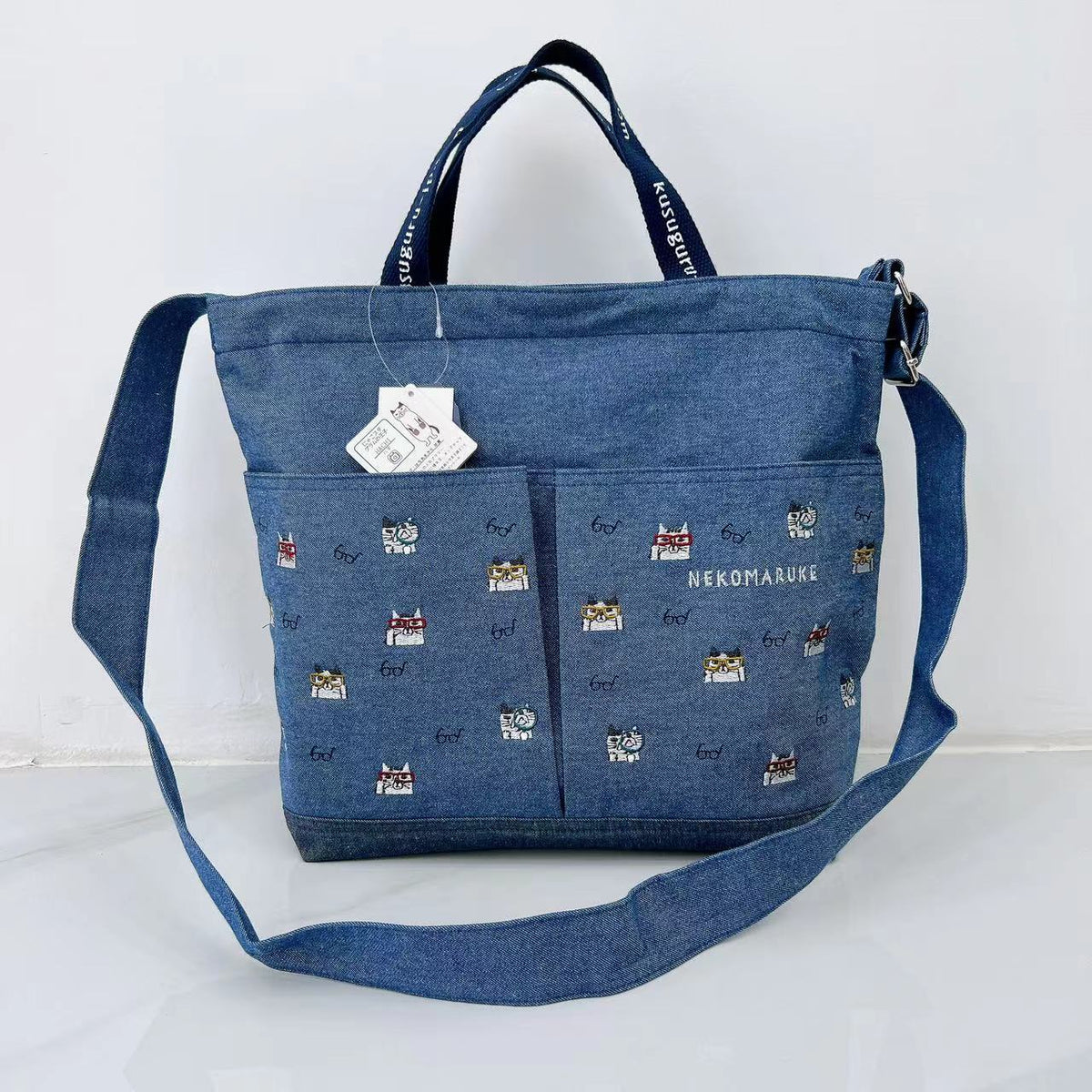 日本kusuguru重工刺繡貓咪肩背包大型斜背包手提包手提包布藝200|牛仔藍7518-2