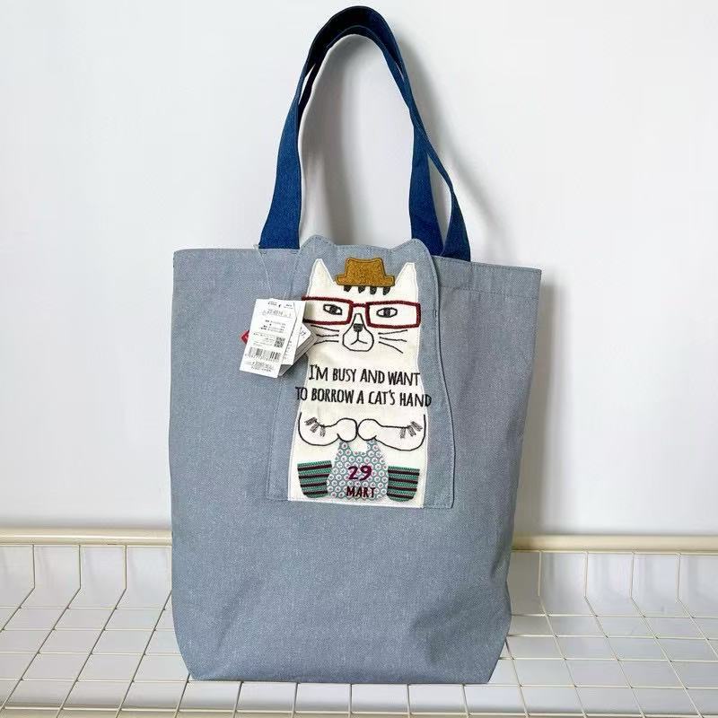 日本Kusuguru正品刺繡眼鏡貓肩背包手提包手提包通勤購物補習400|眼鏡貓灰色8514-1