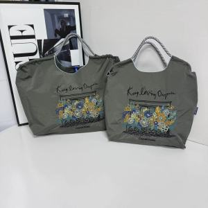 Ball&Chain 系列包款｜HT-183 深灰色門庭窗花 中號