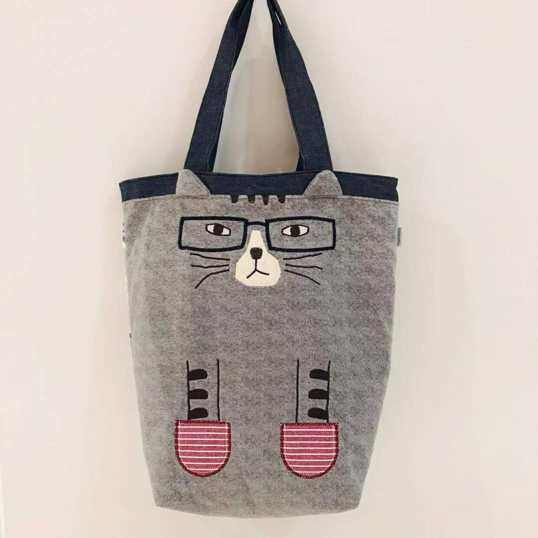 出口日本秋冬珊瑚絨刺繡貓咪手提包肩背包手提包逛街輕便通勤包｜淺灰色