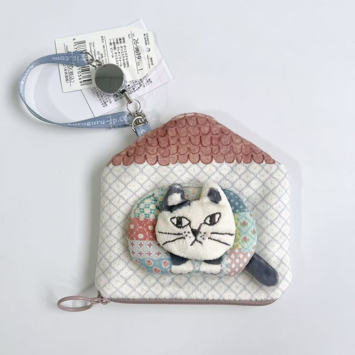 日本Kusuguru正品刺繡爬貓卡套零錢包悠遊卡套伸縮扣卡通布藝601｜紅房子爬貓9619-1