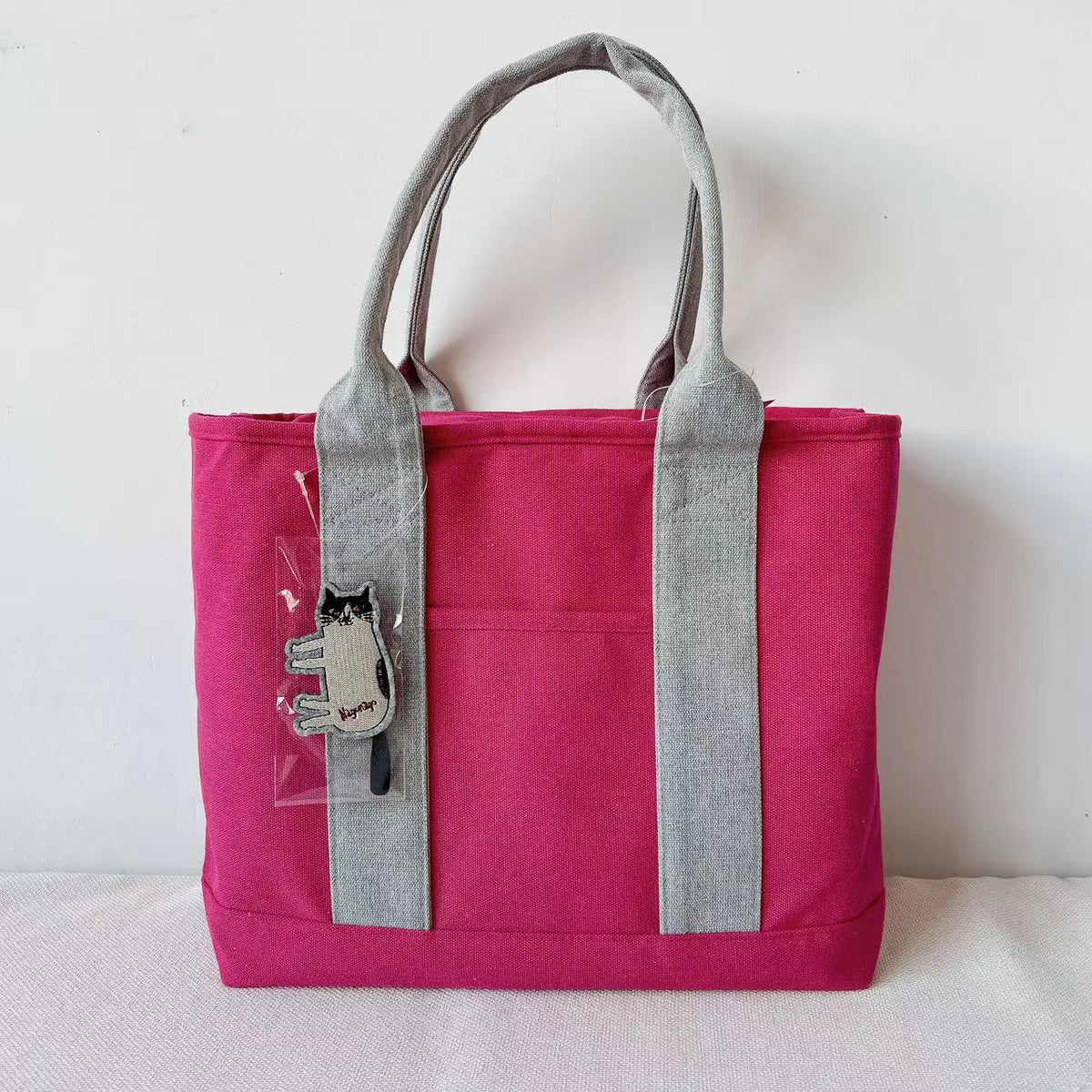 日本kusuguru帆布刺繡貓咪胸針托特包大型手提包手提包媽咪包944｜玫紅色6137-1