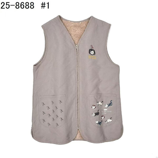 日本Kusuguru正品刺繡爬貓絎縫馬甲女性坎肩背心加絨保暖休閒427｜爬貓米灰色8688-1／單一尺寸