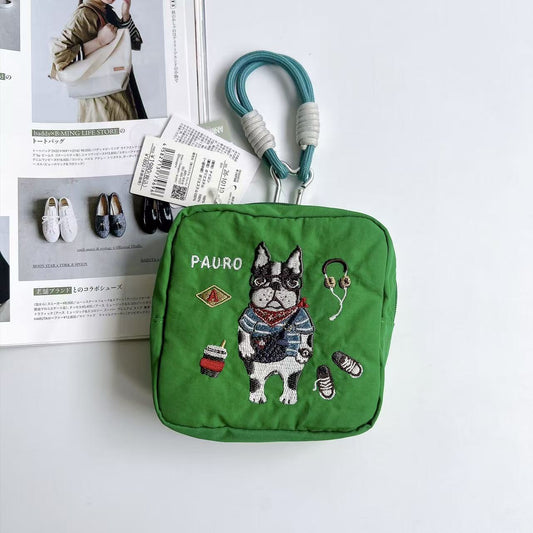 日本Kusuguru正品重工刺繡貓咪法鬥蜜豆零錢包掛飾收納包布藝卡通｜保羅草綠10110-2