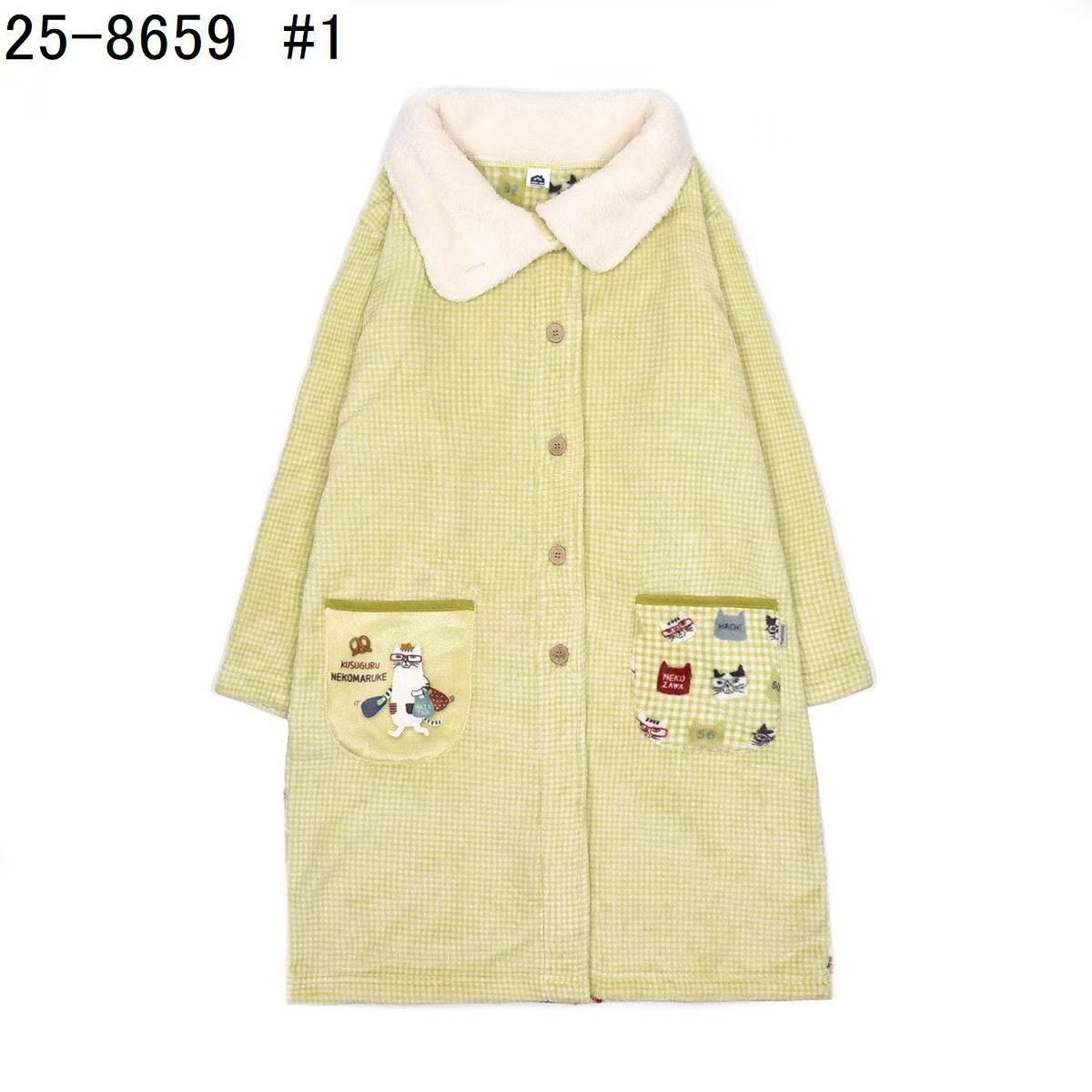 日本Kusuguru正品貓咪印花居家服法蘭絨睡衣睡袍保暖舒適浴袍419｜眼鏡貓米黃8659-1／單一尺寸