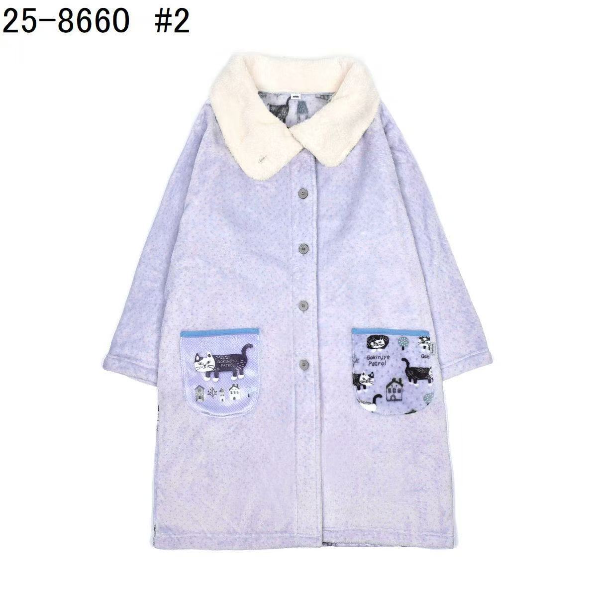 日本Kusuguru正品貓咪印花居家服法蘭絨睡衣睡袍保暖舒適浴袍419｜爬貓紫色8660-2／單一尺寸