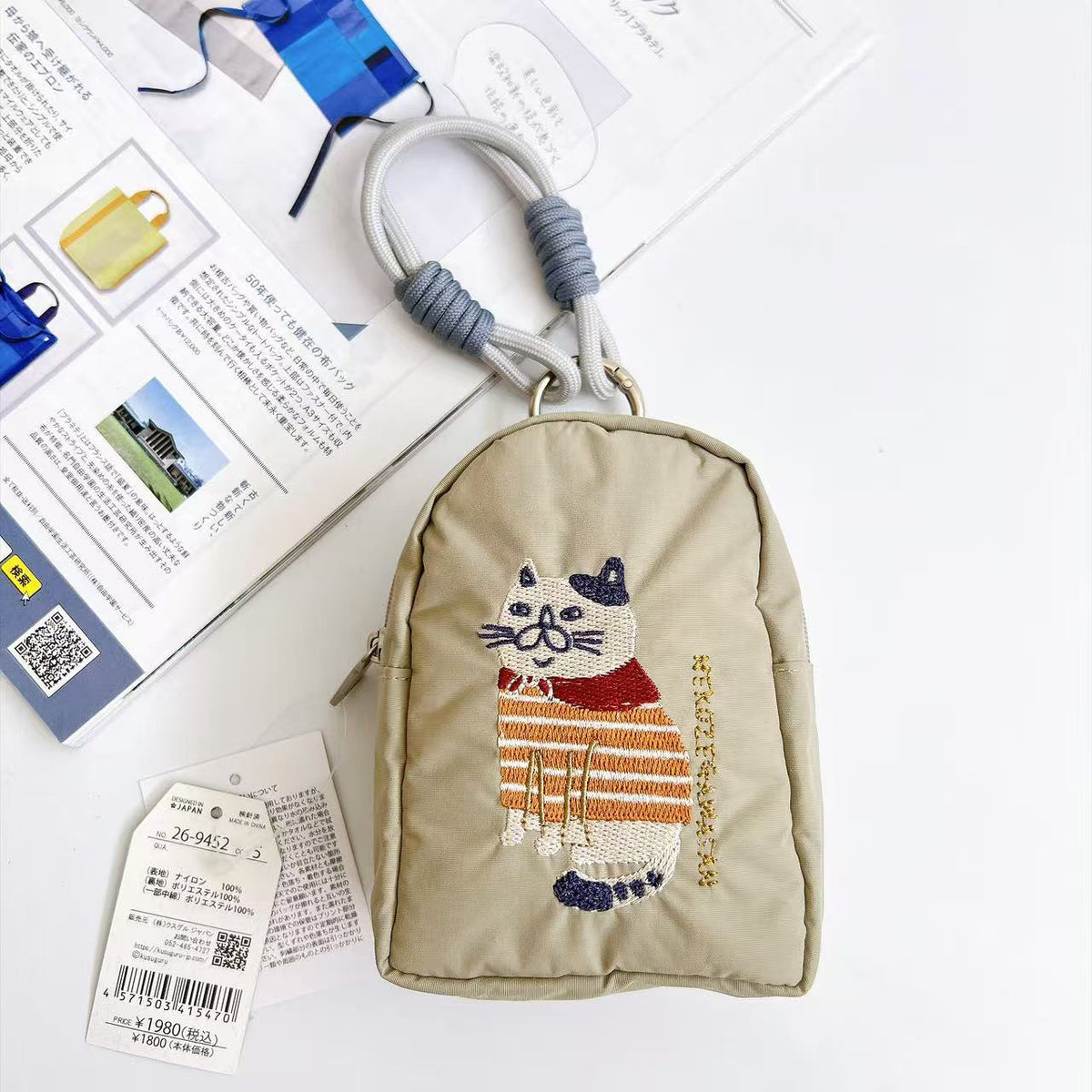日本Kusuguru正品重工刺繡貓咪法鬥蜜豆零錢包掛飾收納包布藝卡通｜爬貓咪色門形9452