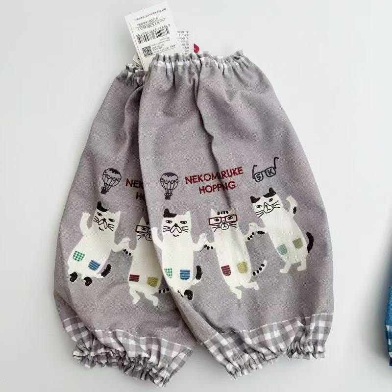 日本Kusuguru正品刺繡眼鏡貓咪袖套家務防油防污袖套布藝烘焙500｜眼鏡貓灰9004-1