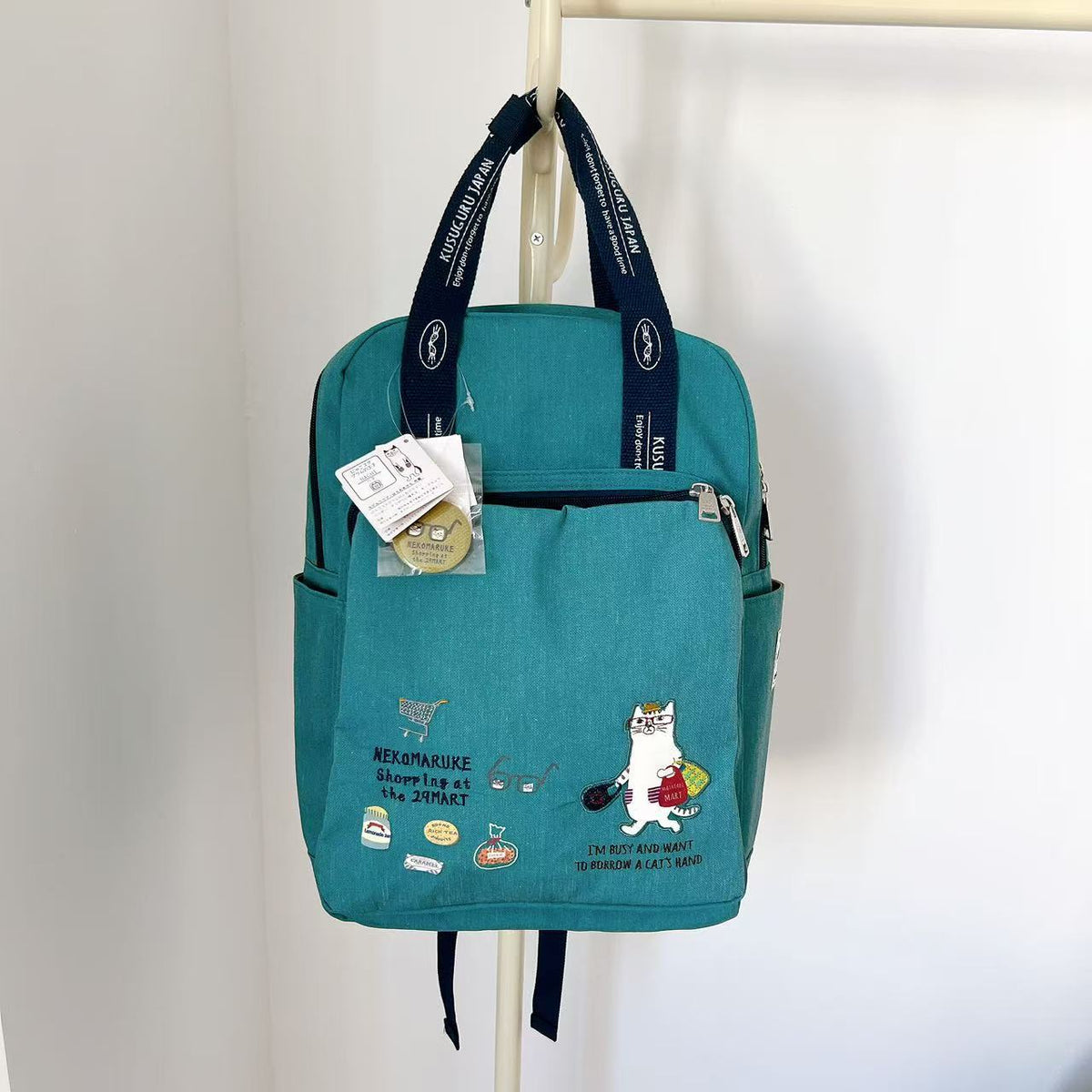 日本Kusuguru正品刺繡貓咪後背包手提包旅行背包媽咪包帆布包400｜眼鏡貓藍綠8515-3