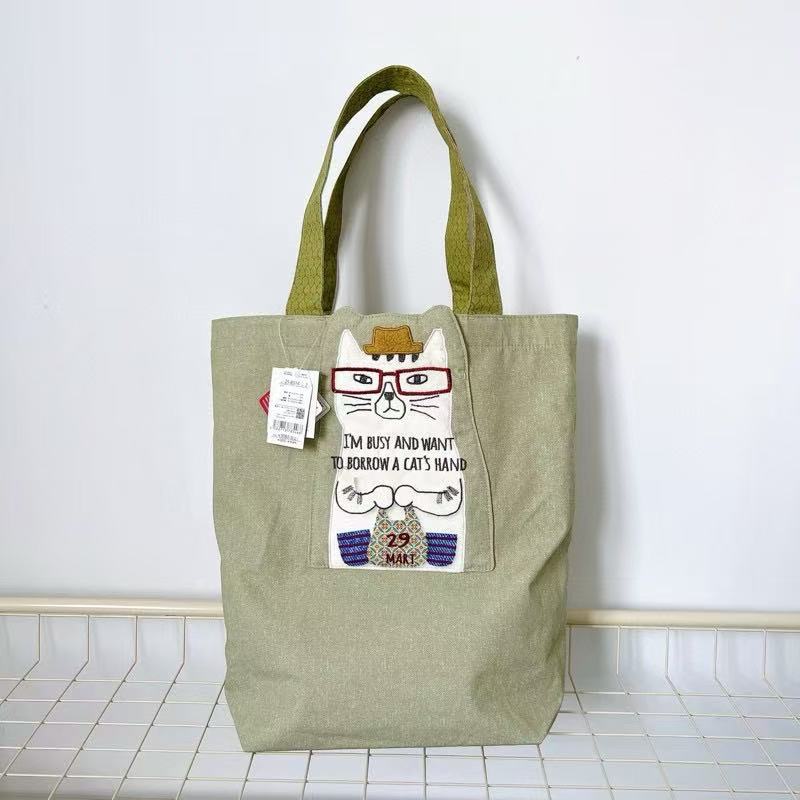 日本Kusuguru正品刺繡眼鏡貓肩背包手提包手提包通勤購物補習400｜眼鏡貓米黃8514-2