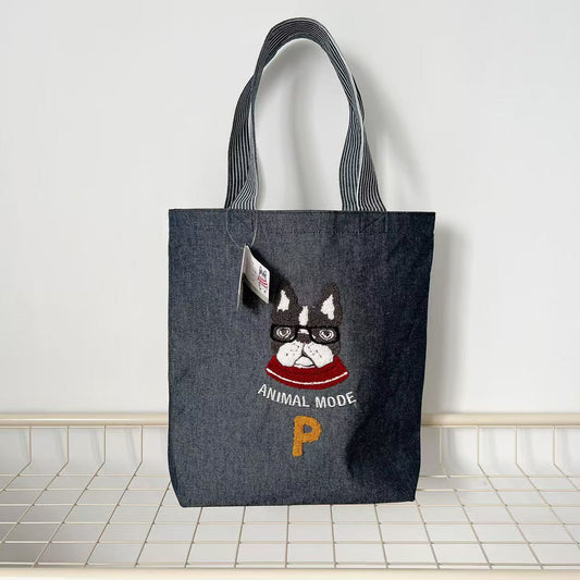 日本Kusuguru正品刺繡貓咪法鬥肩背包手提包牛仔通勤包補習包435｜保羅深牛仔藍10028-2