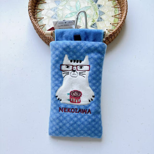 日本Kusuguru刺繡眼鏡貓眼鏡袋筆袋卡套零錢包刷毛包彈簧扣621｜眼鏡貓藍9665-2