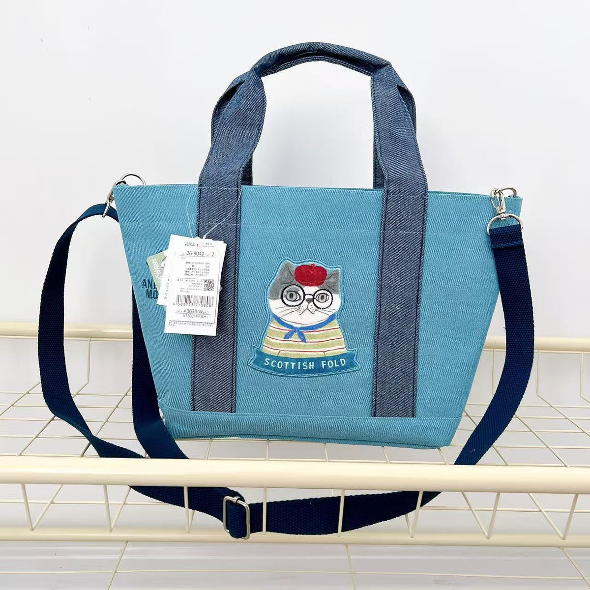 日本Kusuguru正品刺繡貓咪法鬥斜背包肩背包手提包內覆膜502｜露西藍色9040-2