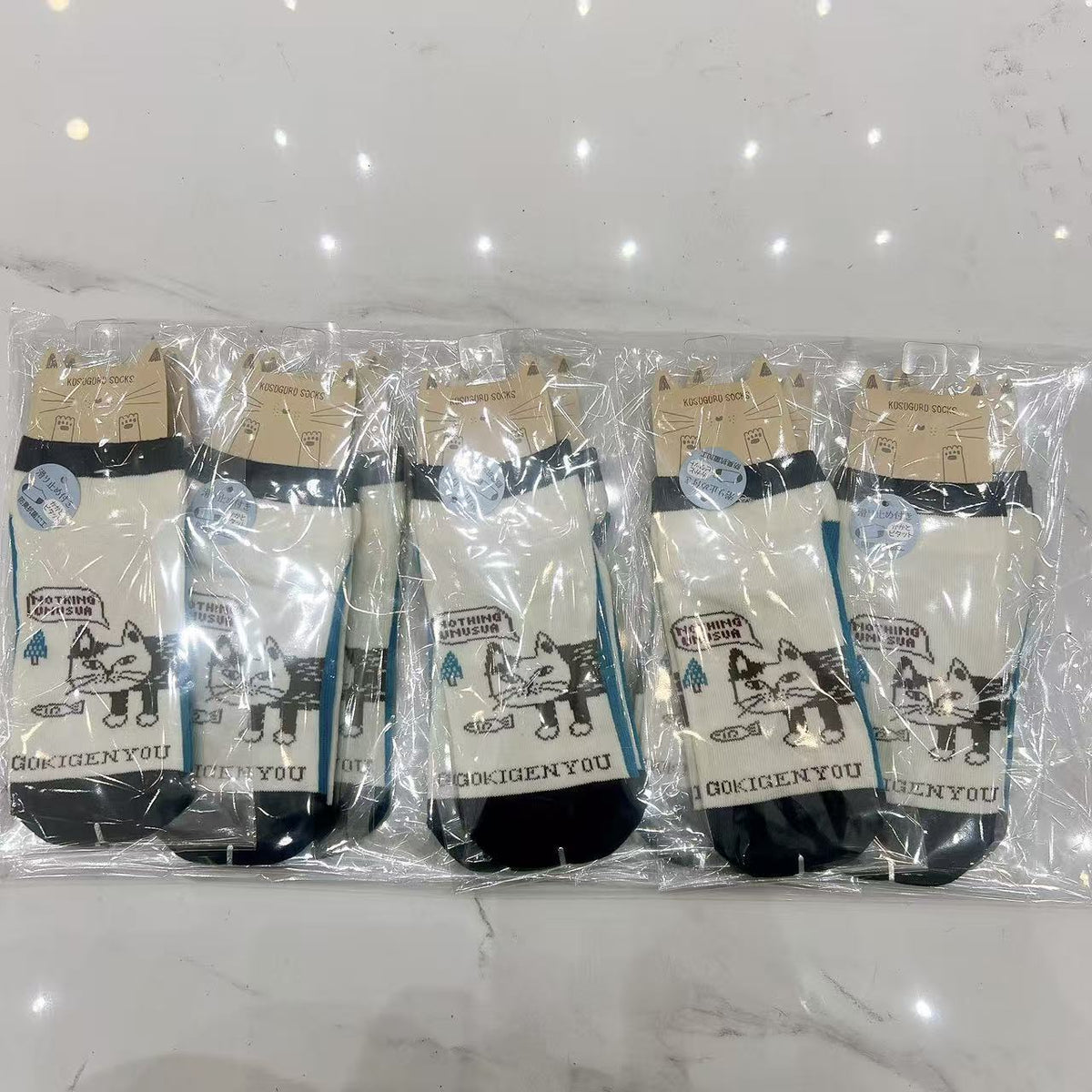 日本Kusuguru提花貓咪船襪中筒襪卡通棉襪堆堆襪襪子521(10雙入)｜船襪爬貓白9160-1／單一尺寸