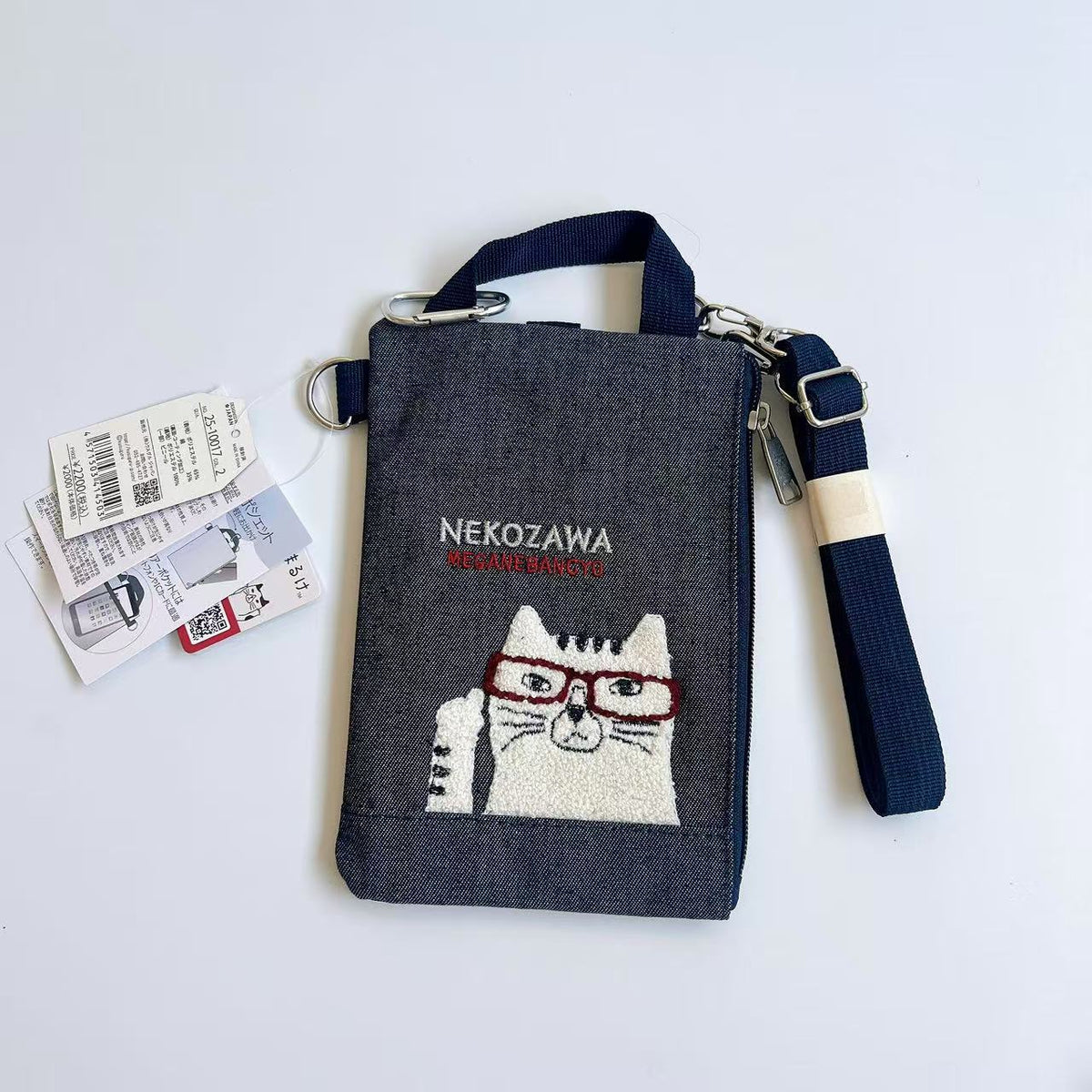 日本Kusuguru正品刺繡貓咪法鬥牛仔手機包斜背包后可觸屏手提435｜眼鏡貓深牛仔藍10017-2