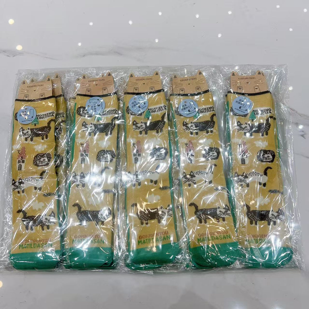 日本Kusuguru提花貓咪船襪中筒襪卡通棉襪堆堆襪襪子521(10雙入)｜中筒爬貓米色9163-1／單一尺寸