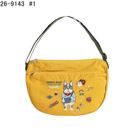 日本Kusuguru正品重工刺繡貓咪法鬥斜背包月亮包腋下包肩背包509｜保羅芥黃9143-1
