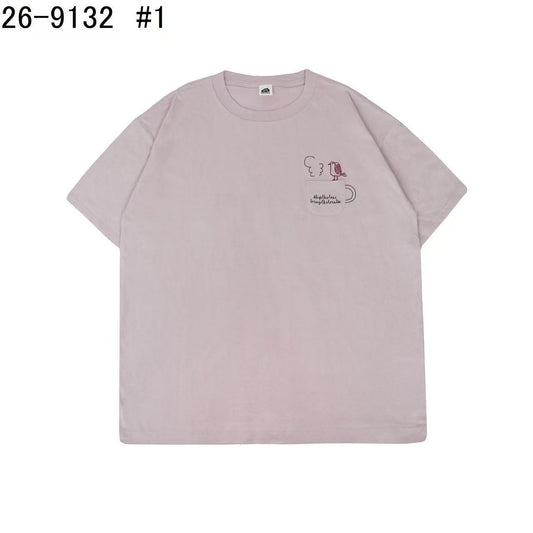 日本Kusuguru正品刺繡貓咪純棉T恤圓領短袖休閒女性純棉卡通52725｜爬貓粉色9132-1／單一尺寸